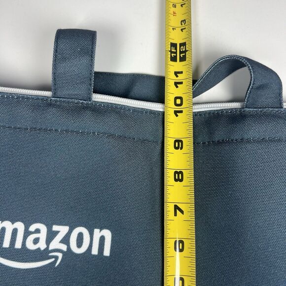 Amazon Lunch Bag Employee Large Swag Box Insulated NEW! - Picture 8 of 8